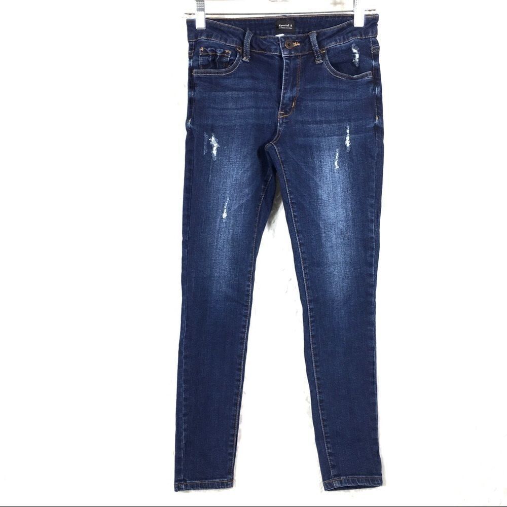 Special A | distressed skinny jeans 3 26 x 27 EUC